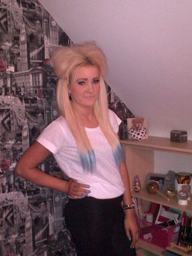 2A4F2652, follow and I'll follow back (a).