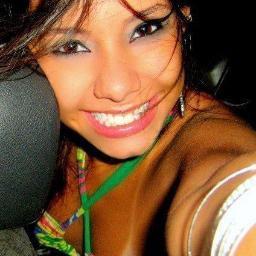 CamilaFCooper's profile picture. A mãe da Manu!