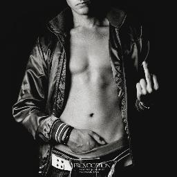 DigilogPhoto's profile picture. 23; born in Berlin; German Photographer; analog & digital photography; follow me & I follow you