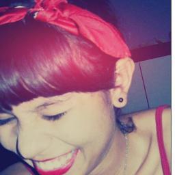 Eu amo o Eduardo *u*