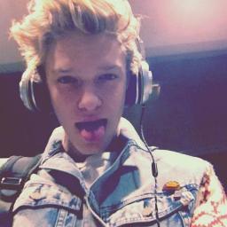 Love to Cody Simpson, & Paradise