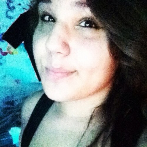 Hi Im Leelaney :) | 14 Years Young;)| ♡ | Volleyball/Weightlifting | 5'7 | And I Love You♡