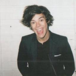 I'm Harry and I'm majoring in Music. Single. Straight.