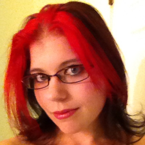 SinamonSpice's profile picture. I write for http://t.co/tNXp7H1T  I love coffee, horror, sci fi, true crime books, exercising, baking, fun clothing, kick ass boots, tattoos, and cosplay.