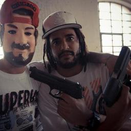 Na batida que apavora, o R.A.P é foda e não é moda, foda-se quem se incomoda