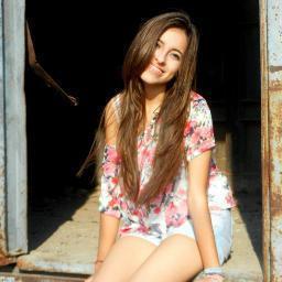 Solamente, yo en mi mundo.. L&P♥:)