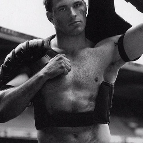 turboscot7's profile picture. Sharing what I like NSFW!! Over 18's Only!! #DILF #TeamBi #ScottishBi #Daddy