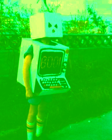 tin foil tomfoolery, cardboard creations n world domination of humanoids.. bleep!