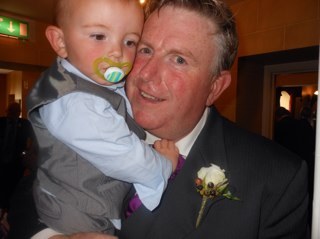 Gatholl's profile picture. Iam a qualified Equine Red Light Therapist. i use red light to stimulate the accupuncture points on horses to help them with a wide range of ailments.