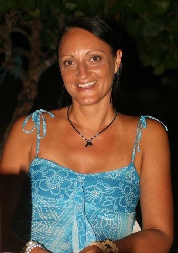 nickiola71's profile picture. 