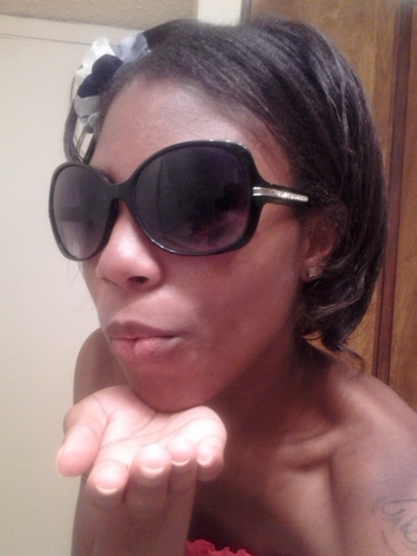 I'm Misticious aka Twixx. I'm sweet until pushed sing dance and like modeling also a photography. I am taken 3.11.12 =)). Cancer is my sign 7.22.91!