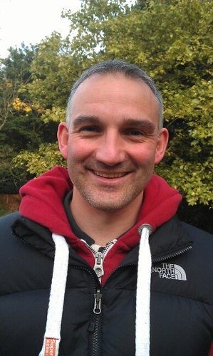Sporty badger, LFC fan, real ale lover, professional mouth trumpet player, sleep deprived daddy to 3 munchkins