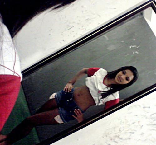 Linda, Esperta, Amiga, Companheira ... Quatro palavras sobre mim.... Quer me conhecer mais ? Me add :))