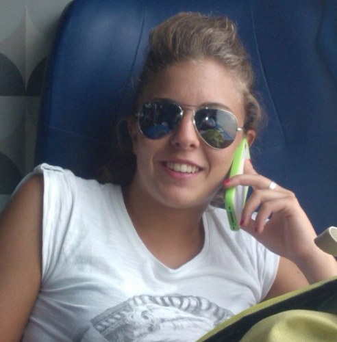 Carlotta_V's profile picture. 