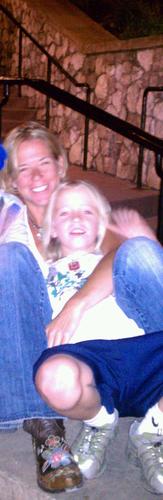 nina_ndippy's profile picture. 