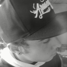 hicarocabral's profile picture. Falso não tem vez, sabe?! é melhor correr pra longe Dos meus passos firmes,Dos meus passos Firmes!