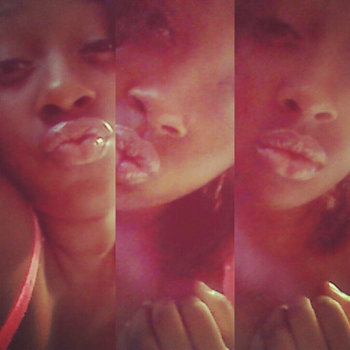 im live n pretty follow me n ill follow yo ass back