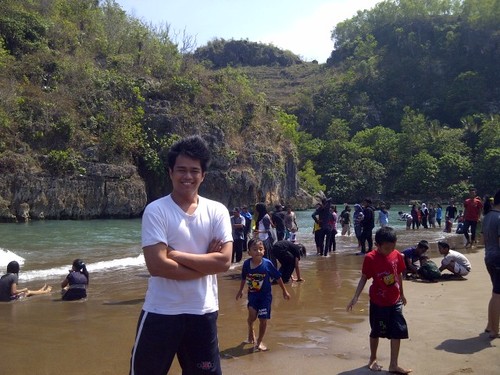 I'm a good boy in a good family and a good friend cause I  have a good GOD..