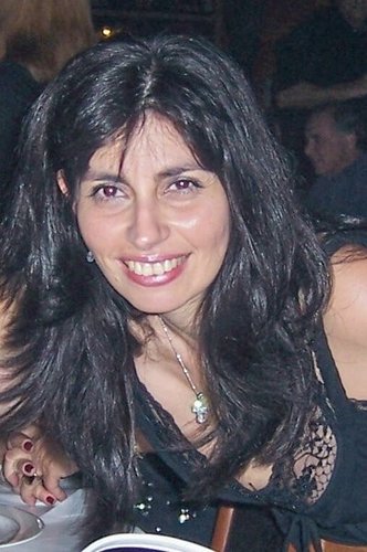 ... O mundo está nas mãos daqueles que tem a coragem de sonhar e correr o risco de viver seus sonhos ... ''