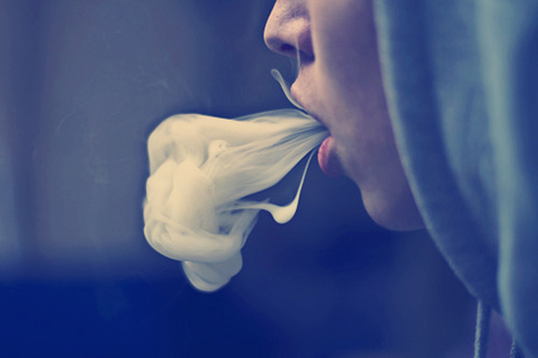 PotProfessional's profile picture. Smoke blunts fuck cunts, don't skeez just pass that doobie. FOLLOW for dank tweets. Email me your kush - professionalpothead1@gmail.com