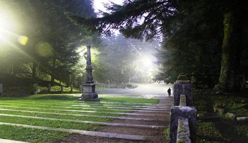 Della sua amenità,del suo clima mite e sano,della pianura vasta e piacevole che si estende per lungo tratto tra i monti...cosa potrei dirti in maniera adeguata?