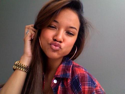This fan page is dedicated to the beautiful Ms. Karrueche Tran. With all that going around, I want Kae to know that she does have some TRUE fans!