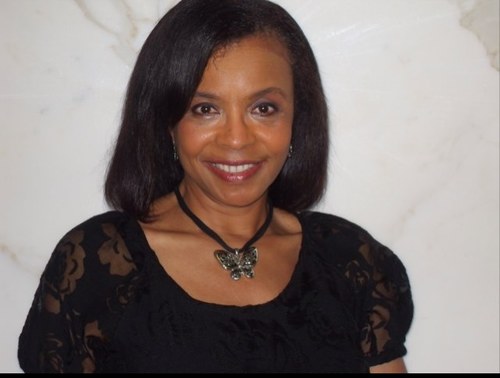 Dr. Carol Penn, a graduate of UMDNJ School of Osteopathic Medicine, is a Family Medicine physician and a nationally certified Mind Body Medicine specialist.