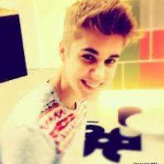 i love Justin so much I've decide to make a page that's strictly Bieber ------
#teamfollowback #teamBelieb
