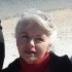 Born in California USA brought up in and lived in Venezuela for 46 years. Hay un Camino!