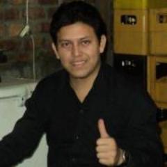 optometrista trabaja en salud visual opticas en la ciudad de milagro padre esposo y apasionado por la revolucion ciudadana