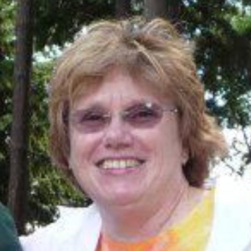 wordsmith_lynn's profile picture. 