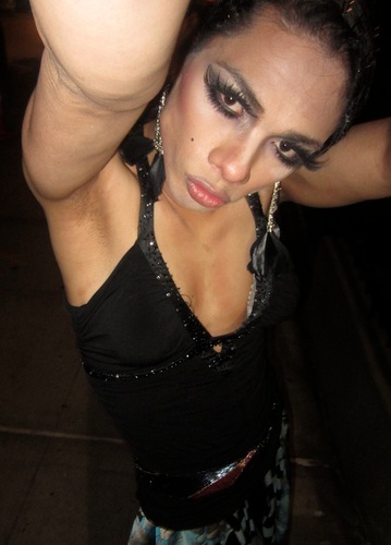 NYC entertainer. I am a dirty girl, who gives face and serves fish!! https://t.co/LDuwCD6Kby