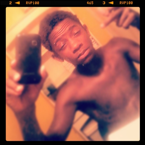 Jusst a simplee nigga thaat dgaf, STRAIGHT LIKE THAT! Youu follow me & imaa folloow Bacck .# Teaam Dgaaf !