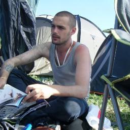 bickerlee's profile picture. 