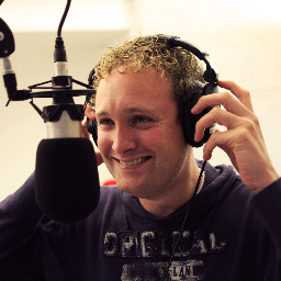 Radio DJ | Presentator | Reislustig | Muziekliefhebber |