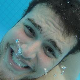 Aprendi através do tempo...
que só o tempos nos ajuda...