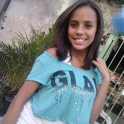Euu Não Tenho Cuulpa Se Papaai Me Fez Diireeito  ♫♪♫    ;;p'