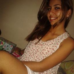 O meu sorriso , minha felicidade er por ter um Deus que nunca me abandonara, pois servi a ele é minha maior felicidade.