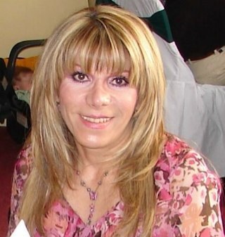 Orgullosamente, hija de Chucho Monge: México lindo y querido
Trabajo en: Monterrey New York Life,  hago tus sueños realidad. Seguros de ahorro garantizados.