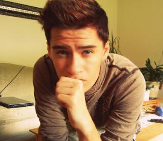hi my name is levi, just a normal guy☺