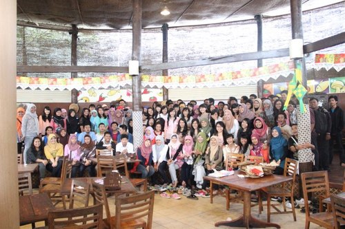 Official twitter account of Accounting 2012 University of Gadjah Mada