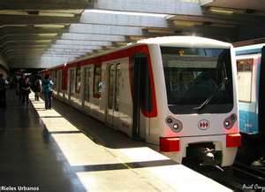 AcusaEnElMetro's profile picture. Chato(a) de la gente sentada en el piso, que no saben andar por la derecha en la escalera automática. Dejemos sus recuerdos en fotos, que todos los conozcan