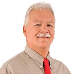 Professor, Ex-Diretor, Ex-Presidente do SINTEM, Vereador exercendo 2º mandato. Luto pelos Professores e pela Educação.