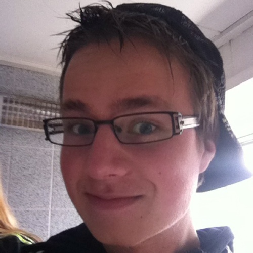 KevinVS6's profile picture. Ik ben trots op mn mobiele achtergrond - @eiberliennx ;D