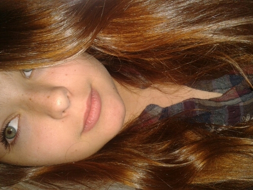 EliSianWyllie's profile picture. Don't annoy me and I won't break your nose