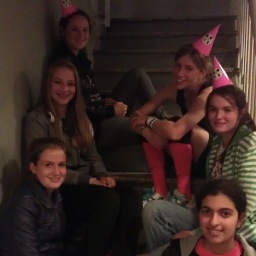 Leukste en beste team ever ;p, deze twitterpagina is voor info enzo over wedstrijden etc.