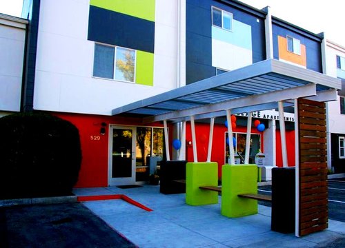 iconicvillage's profile picture. Awesome off-campus housing for students of Boise State University in Boise, Idaho.