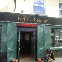 Kelly's boast welcoming bar staff, delicious lunchtime grub and a wide selection of beers and wine. We also cater for parties and have a heated beer garden.