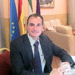Empresas varias, Importación - Exportacion otros,negocios en red.
Dando siempre lo mejor de mi en el dia a dia.