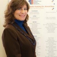 Lauren Beth Gash (@laurenbethgash) 's Twitter Profile Photo